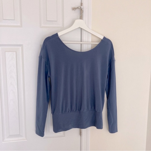 WHBM tie back top - Picture 2 of 6